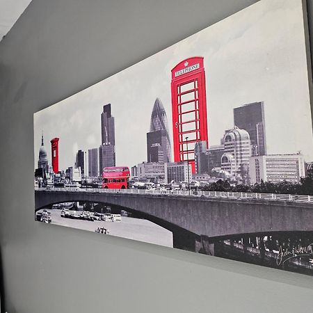 Umbrella Properties London Woolwich Extérieur photo